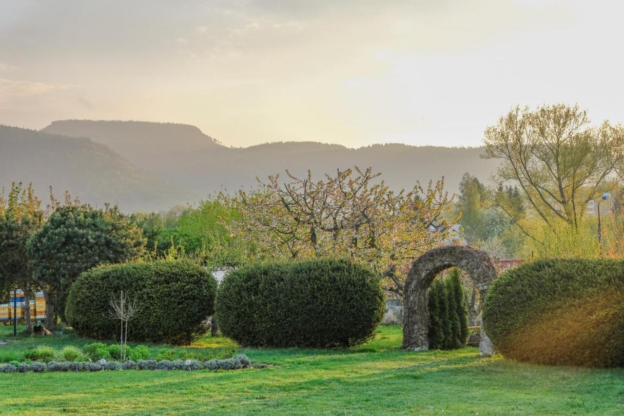 Agroturystyka Ranczo Radkow Exterior foto
